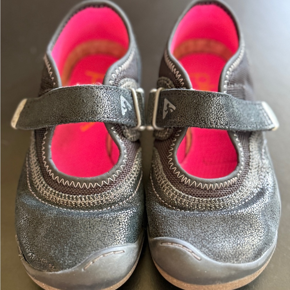 PLAE- Maryjane Uniform Shoe “Emme” size 11